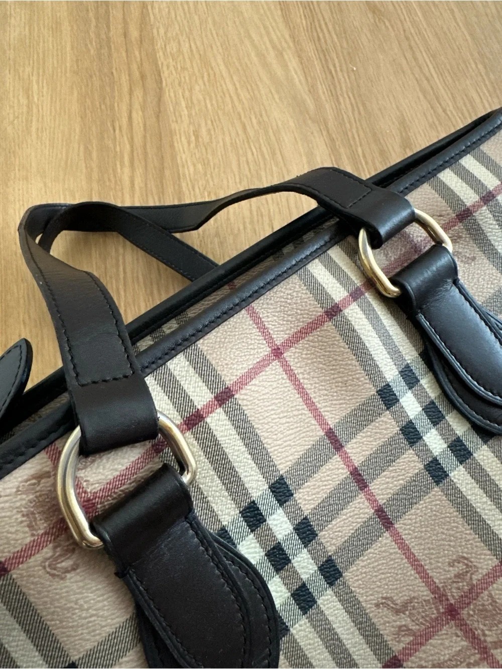 Burberry Zipper Tote Bag